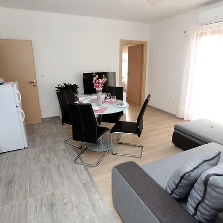 Apartament Bridgeview