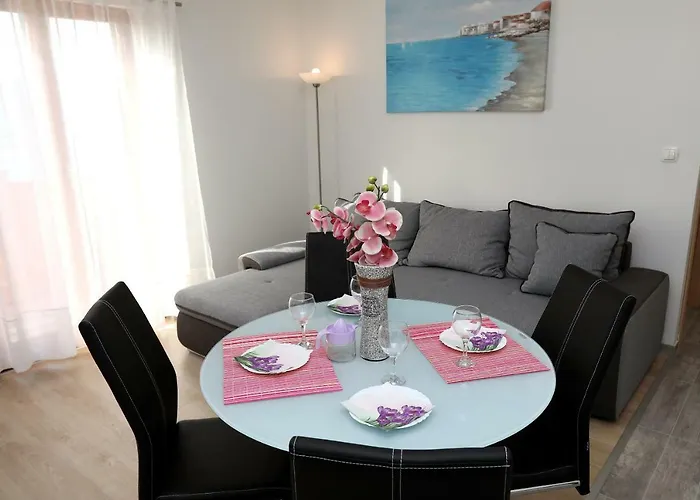 Bridgeview * 트로기르